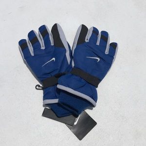 Nike Youth size 8/20 gloves blue New